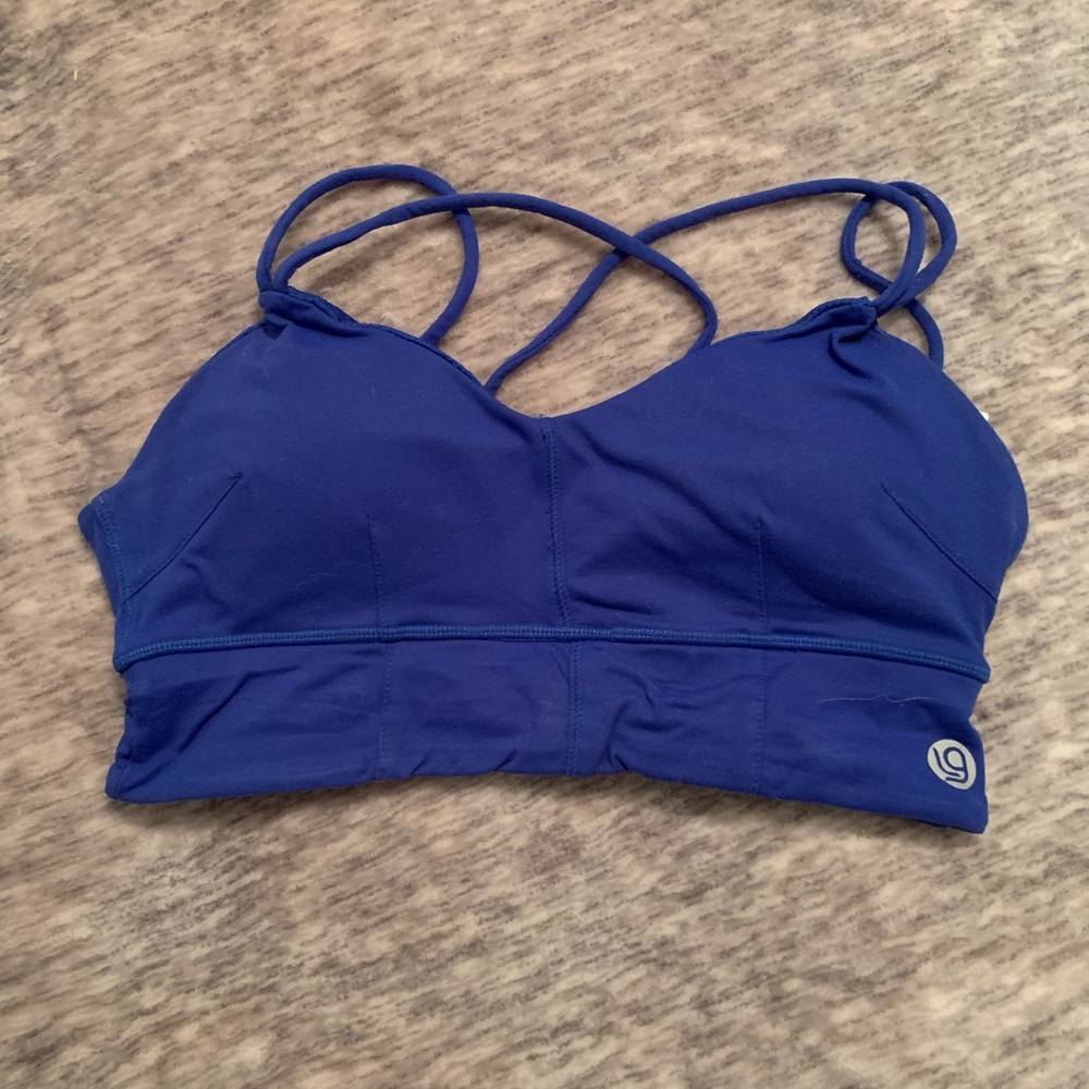 Sports bra